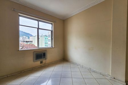 Quarto 1 de apartamento para alugar com 3 quartos, 106m² em Tijuca, Rio de Janeiro