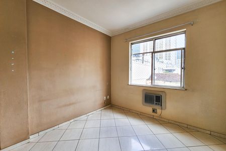 Apartamento para alugar com 106m², 3 quartos e 1 vaga Apartamento para alugar com 106m², 3 quartos e 1 vagaQuarto 1