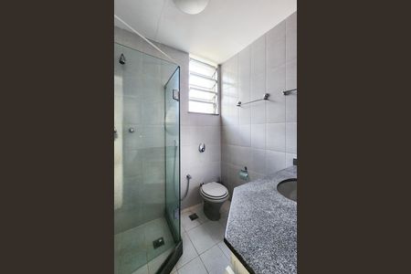 Apartamento para alugar com 106m², 3 quartos e 1 vaga Apartamento para alugar com 106m², 3 quartos e 1 vagaBanheiro da Suíte