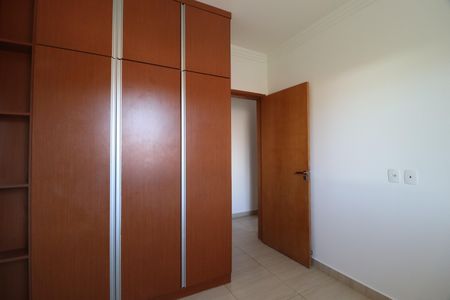 Apartamento para alugar com 74m², 3 quartos e 2 vagasQuarto 1