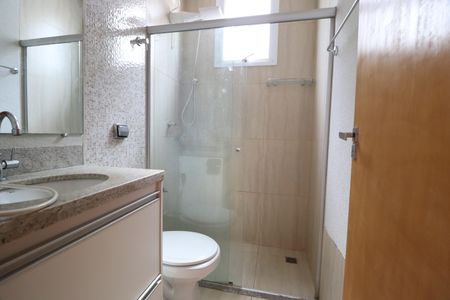 Apartamento para alugar com 74m², 3 quartos e 2 vagasBanheiro Social