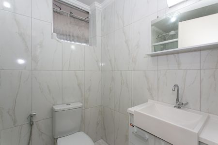 Apartamento à venda com 90m², 3 quartos e 1 vaga Apartamento à venda com 90m², 3 quartos e 1 vagaBanheiro