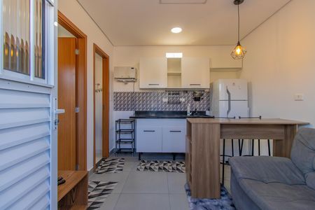 Sala de kitnet/studio para alugar com 1 quarto, 25m² em Lageado, Cotia