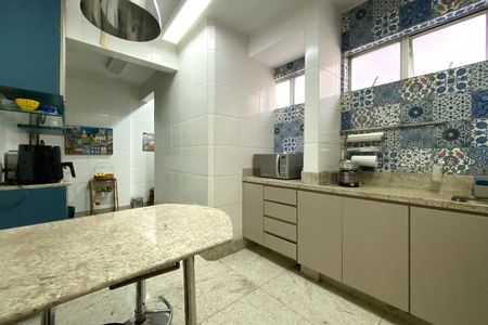 Apartamento à venda com 115m², 3 quartos e 2 vagas Apartamento à venda com 115m², 3 quartos e 2 vagasCozinha