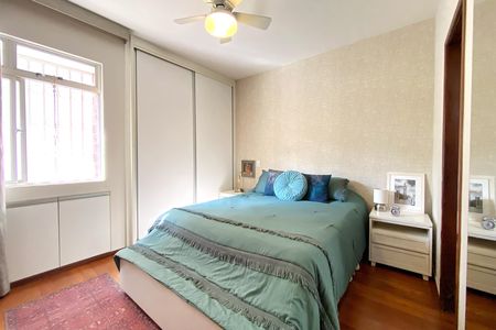Apartamento à venda com 115m², 3 quartos e 2 vagas Apartamento à venda com 115m², 3 quartos e 2 vagasSuite