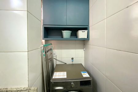 Apartamento à venda com 115m², 3 quartos e 2 vagas Apartamento à venda com 115m², 3 quartos e 2 vagasÁrea de Serviço