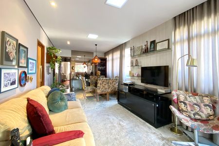 Apartamento à venda com 115m², 3 quartos e 2 vagas Apartamento à venda com 115m², 3 quartos e 2 vagasSala