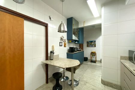 Apartamento à venda com 115m², 3 quartos e 2 vagas Apartamento à venda com 115m², 3 quartos e 2 vagasCozinha