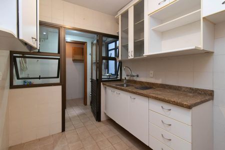 Apartamento à venda com 85m², 2 quartos e 1 vagaCozinha e Área de Serviço