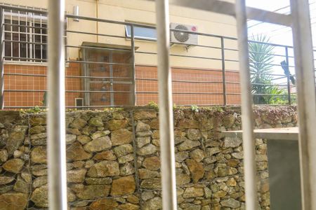 Apartamento à venda com 44m², 2 quartos e 1 vaga Apartamento à venda com 44m², 2 quartos e 1 vagaVista da Área de Serviço
