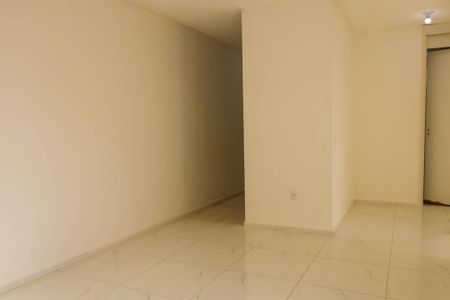 Apartamento à venda com 44m², 2 quartos e 1 vaga Apartamento à venda com 44m², 2 quartos e 1 vagaSala