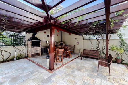 Apartamento à venda com 70m², 2 quartos e 1 vaga Apartamento à venda com 70m², 2 quartos e 1 vagaÁrea comum - Churrasqueira
