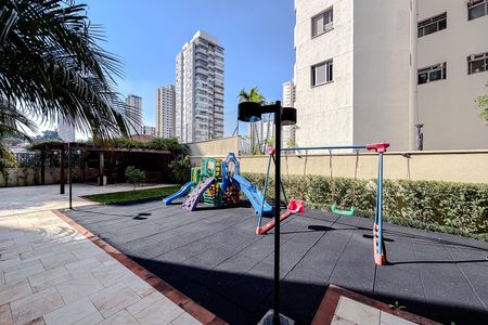 Apartamento à venda com 70m², 2 quartos e 1 vaga Apartamento à venda com 70m², 2 quartos e 1 vagaÁrea comum - Playground