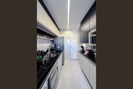 Apartamento à venda com 70m², 2 quartos e 1 vaga Apartamento à venda com 70m², 2 quartos e 1 vagaCozinha