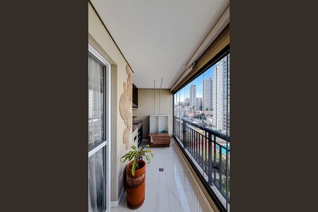 Apartamento à venda com 70m², 2 quartos e 1 vaga Apartamento à venda com 70m², 2 quartos e 1 vagaVaranda da Sala