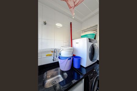 Apartamento à venda com 70m², 2 quartos e 1 vaga Apartamento à venda com 70m², 2 quartos e 1 vagaÁrea de Serviço