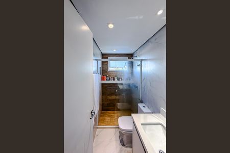 Apartamento à venda com 70m², 2 quartos e 1 vaga Apartamento à venda com 70m², 2 quartos e 1 vagaBanheiro da Suíte