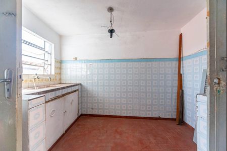 Casa para alugar com 157m², 2 quartos e 2 vagas Casa para alugar com 157m², 2 quartos e 2 vagasCozinha da Edícula