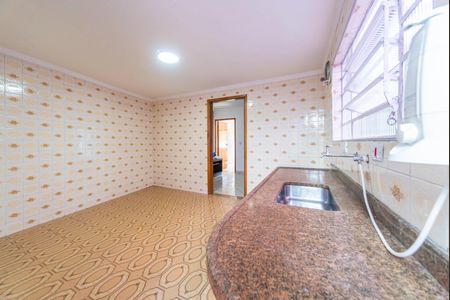 Casa para alugar com 157m², 2 quartos e 2 vagas Casa para alugar com 157m², 2 quartos e 2 vagasCozinha