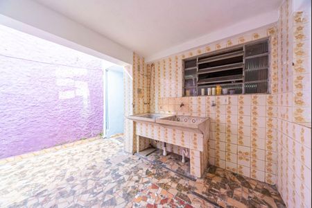 Casa para alugar com 157m², 2 quartos e 2 vagas Casa para alugar com 157m², 2 quartos e 2 vagasÁrea de Serviço