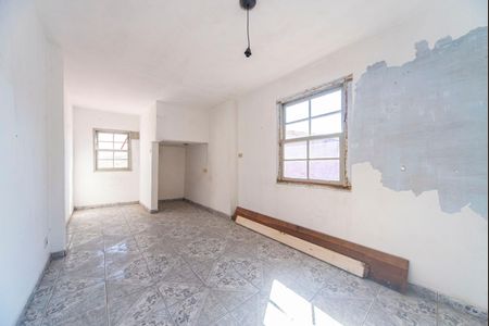 Casa para alugar com 157m², 2 quartos e 2 vagas Casa para alugar com 157m², 2 quartos e 2 vagasQuarto da Edícula