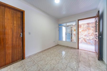 Casa para alugar com 157m², 2 quartos e 2 vagas Casa para alugar com 157m², 2 quartos e 2 vagasSala