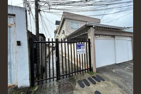 Casa para alugar com 40m², 2 quartos e sem vagaFachada + placa