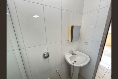 Casa para alugar com 40m², 2 quartos e sem vagaBanheiro