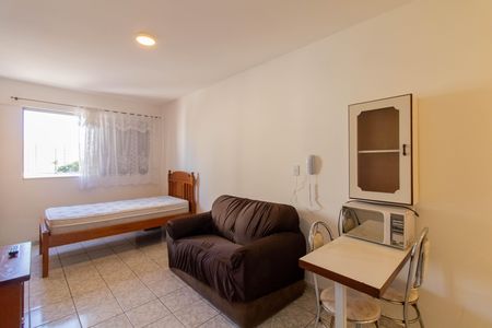 Studio de kitnet/studio para alugar com 0 quarto, 38m² em Jardim Santa Edwirges, Guarulhos