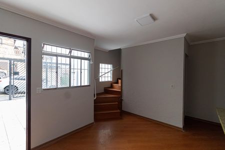 Sala de casa para alugar com 2 quartos, 100m² em Cidade São Miguel, São Paulo