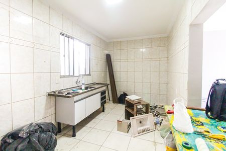 Casa para alugar com 100m², 2 quartos e 2 vagasCozinha