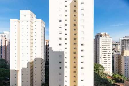 Apartamento para alugar com 76m², 3 quartos e 2 vagas Apartamento para alugar com 76m², 3 quartos e 2 vagasVista do Quarto 2