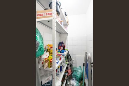 Apartamento para alugar com 76m², 3 quartos e 2 vagas Apartamento para alugar com 76m², 3 quartos e 2 vagasDespensa
