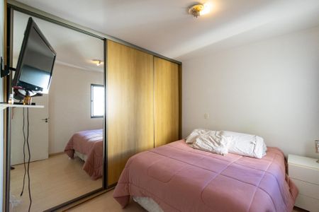 Apartamento para alugar com 76m², 3 quartos e 2 vagas Apartamento para alugar com 76m², 3 quartos e 2 vagasSuíte