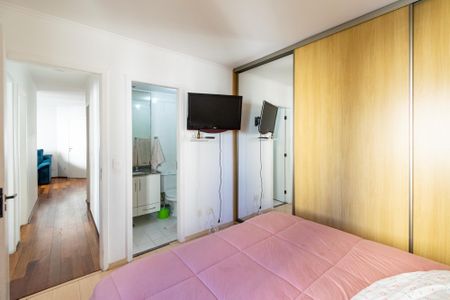 Apartamento para alugar com 76m², 3 quartos e 2 vagas Apartamento para alugar com 76m², 3 quartos e 2 vagasSuíte