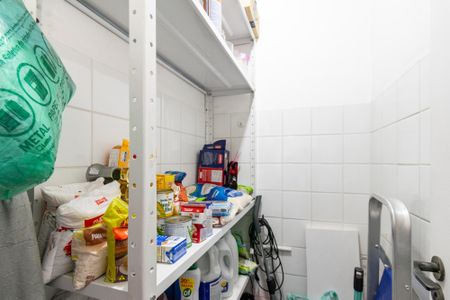 Apartamento para alugar com 76m², 3 quartos e 2 vagas Apartamento para alugar com 76m², 3 quartos e 2 vagasDespensa