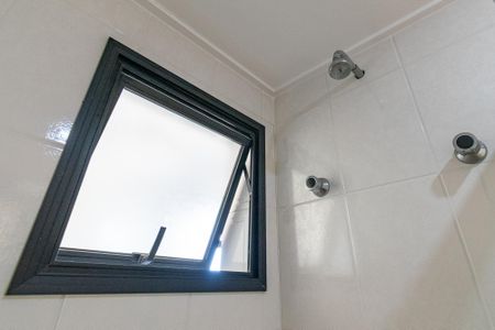 Apartamento para alugar com 76m², 3 quartos e 2 vagas Apartamento para alugar com 76m², 3 quartos e 2 vagasBanheiro Social
