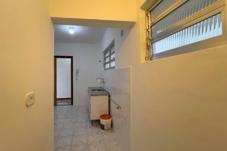 Apartamento para alugar com 50m², 1 quarto e sem vaga Apartamento para alugar com 50m², 1 quarto e sem vagaCozinha e área de serviço