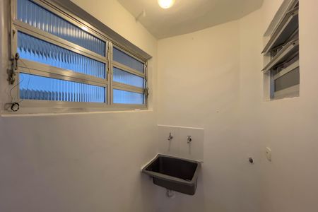 Apartamento para alugar com 50m², 1 quarto e sem vaga Apartamento para alugar com 50m², 1 quarto e sem vagaCozinha e área de serviço