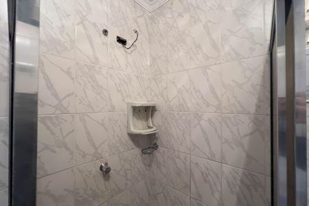 Banheiro de apartamento para alugar com 1 quarto, 50m² em Vila Mariana, São Paulo