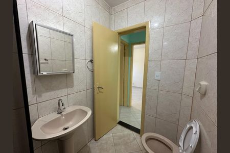Casa para alugar com 98m², 2 quartos e 3 vagas Casa para alugar com 98m², 2 quartos e 3 vagasBanheiro