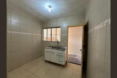 Casa para alugar com 98m², 2 quartos e 3 vagas Casa para alugar com 98m², 2 quartos e 3 vagasCozinha