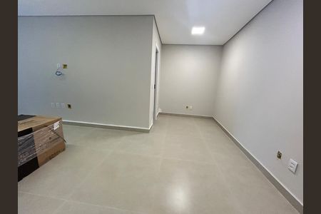 Sala de casa à venda com 3 quartos, 200m² em Planalto, Belo Horizonte
