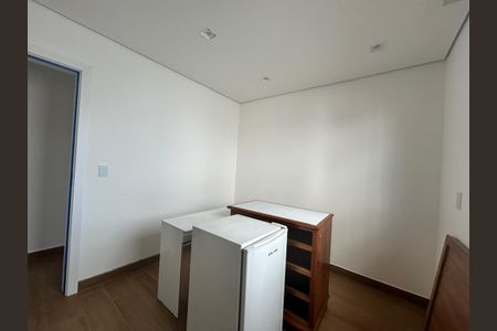 Quarto de casa à venda com 3 quartos, 200m² em Planalto, Belo Horizonte