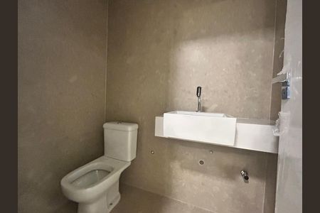 Casa à venda com 200m², 3 quartos e 2 vagas Casa à venda com 200m², 3 quartos e 2 vagasBanheiro
