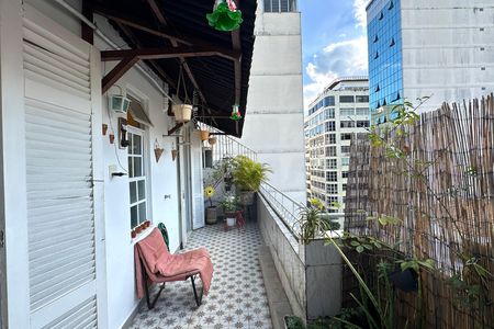Apartamento à venda com 75m², 3 quartos e sem vaga