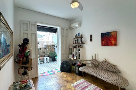 Apartamento à venda com 75m², 3 quartos e sem vaga