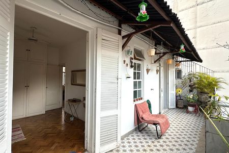 Apartamento à venda com 75m², 3 quartos e sem vaga