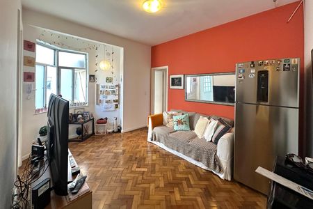 Apartamento à venda com 75m², 3 quartos e sem vaga
