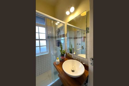 Apartamento à venda com 75m², 3 quartos e sem vaga